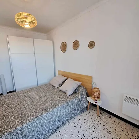 Apartment Rdc 2 Pieces Proche Avec Terrasses Et Parking - Fr-1-326-575 *